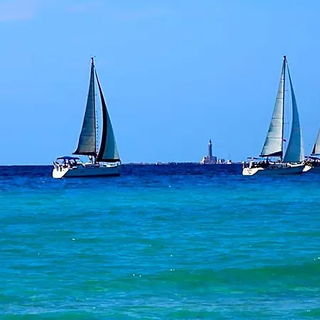 Relaxing Seaside Near *