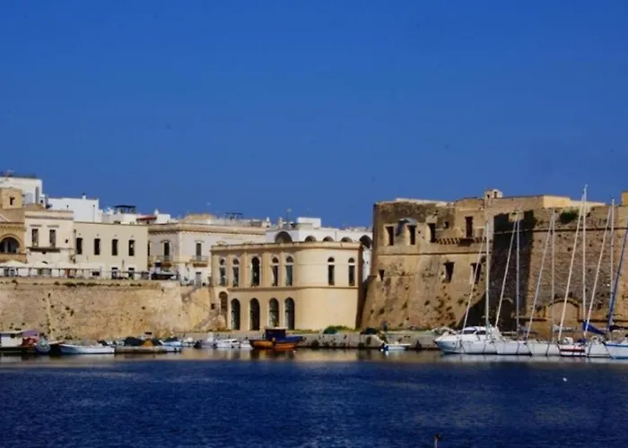 Relaxing Seaside Near *