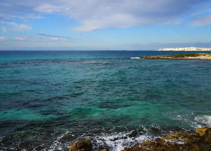 Relaxing Seaside Near *